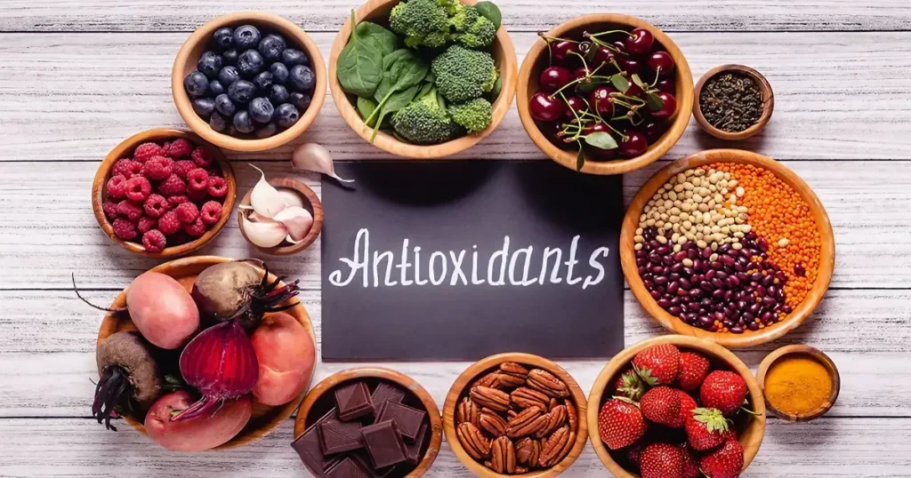 various natural sources of antioxidants like broccoli, strawberry, curcumin, blue berry, cherry etc. as cycling supplements